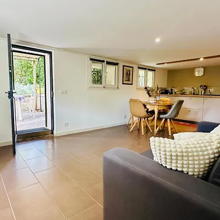 Cozy - Jardin - Terrasse Ombragee Apartment *